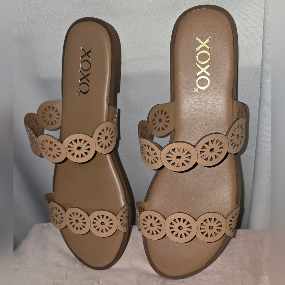 Double Strap Flat Slides/Sandals by XOXO size 10M Brand New Tan